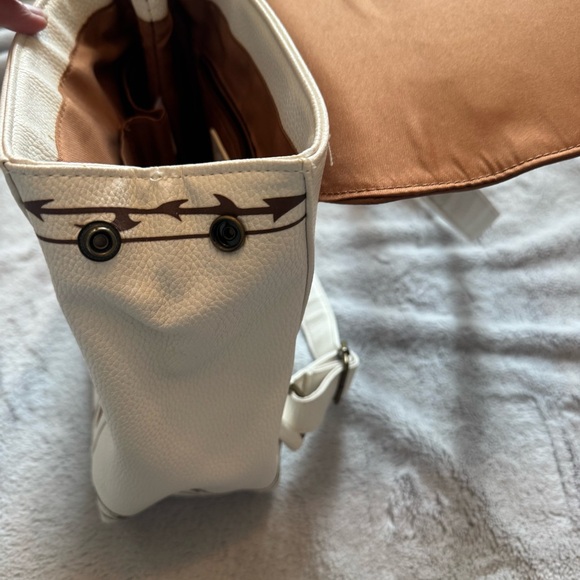 Danielle Nicole Disney‎ Star Wars Mandalorian Mini Faux Leather Backpack - Picture 8 of 13